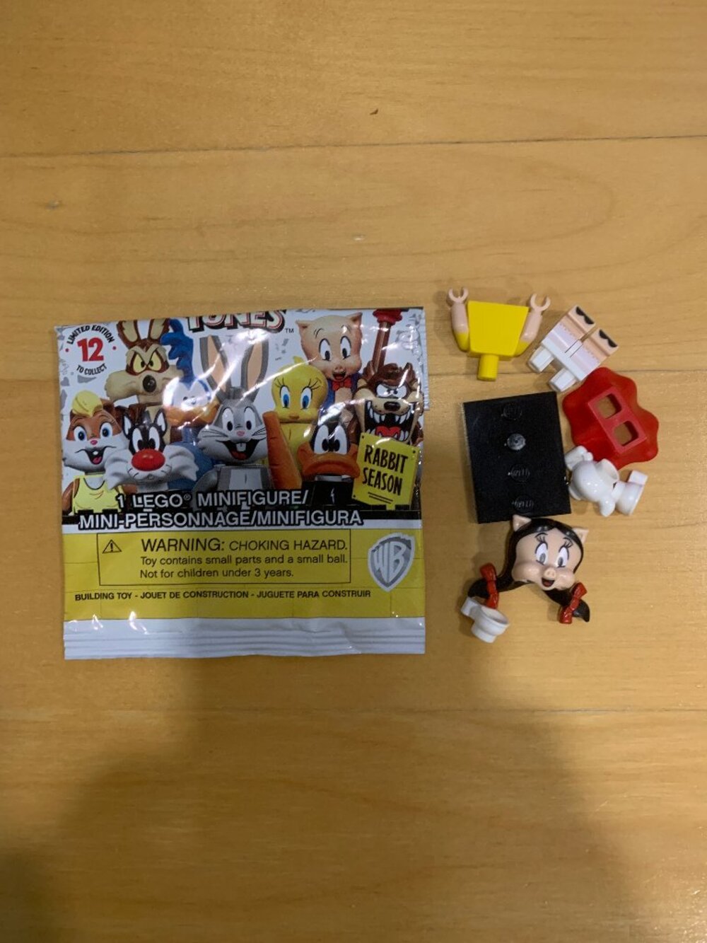 NEW Lego minifigure Looney Tunes Series - Petunia Pig
